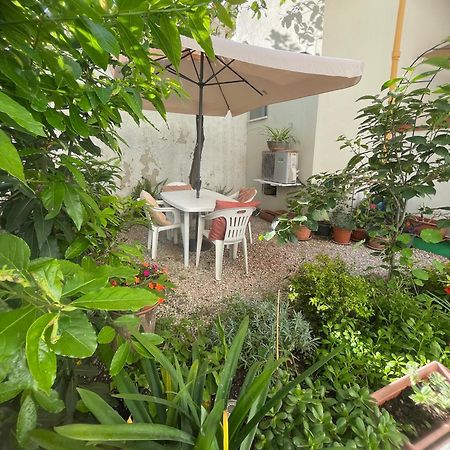 Flowered House With Garden อาลเกโร ภายนอก รูปภาพ