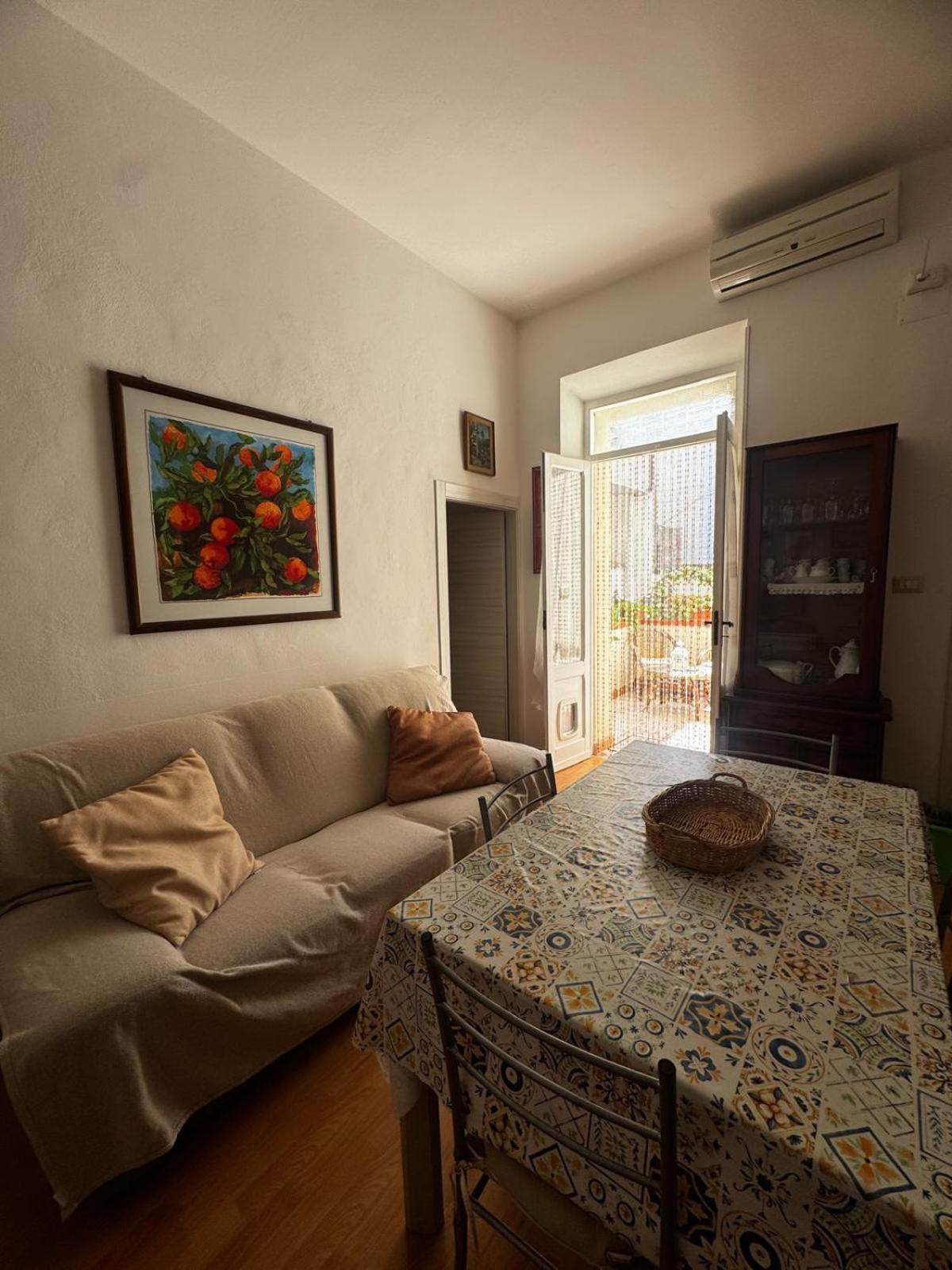 Flowered House With Garden อาลเกโร ภายนอก รูปภาพ